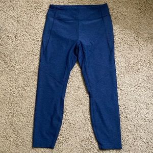 Outdoor voices blue cropped leggings size M